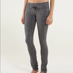 Lululemon sz 6 grey skinny will pants NWT